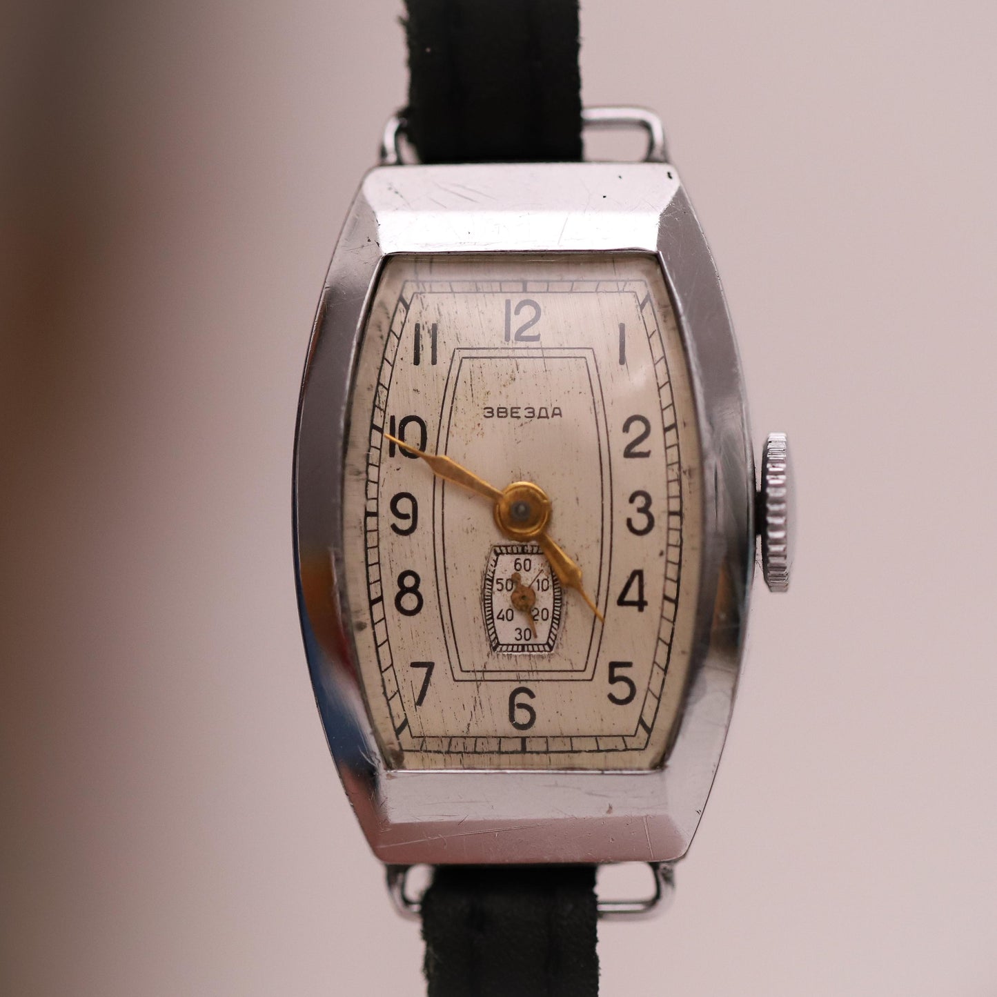 Rare 1940s “Zvezda” (STAR) Women’s Watch – Vintage USSR Mechanical Timepiece – Soviet Era Collectible Gift