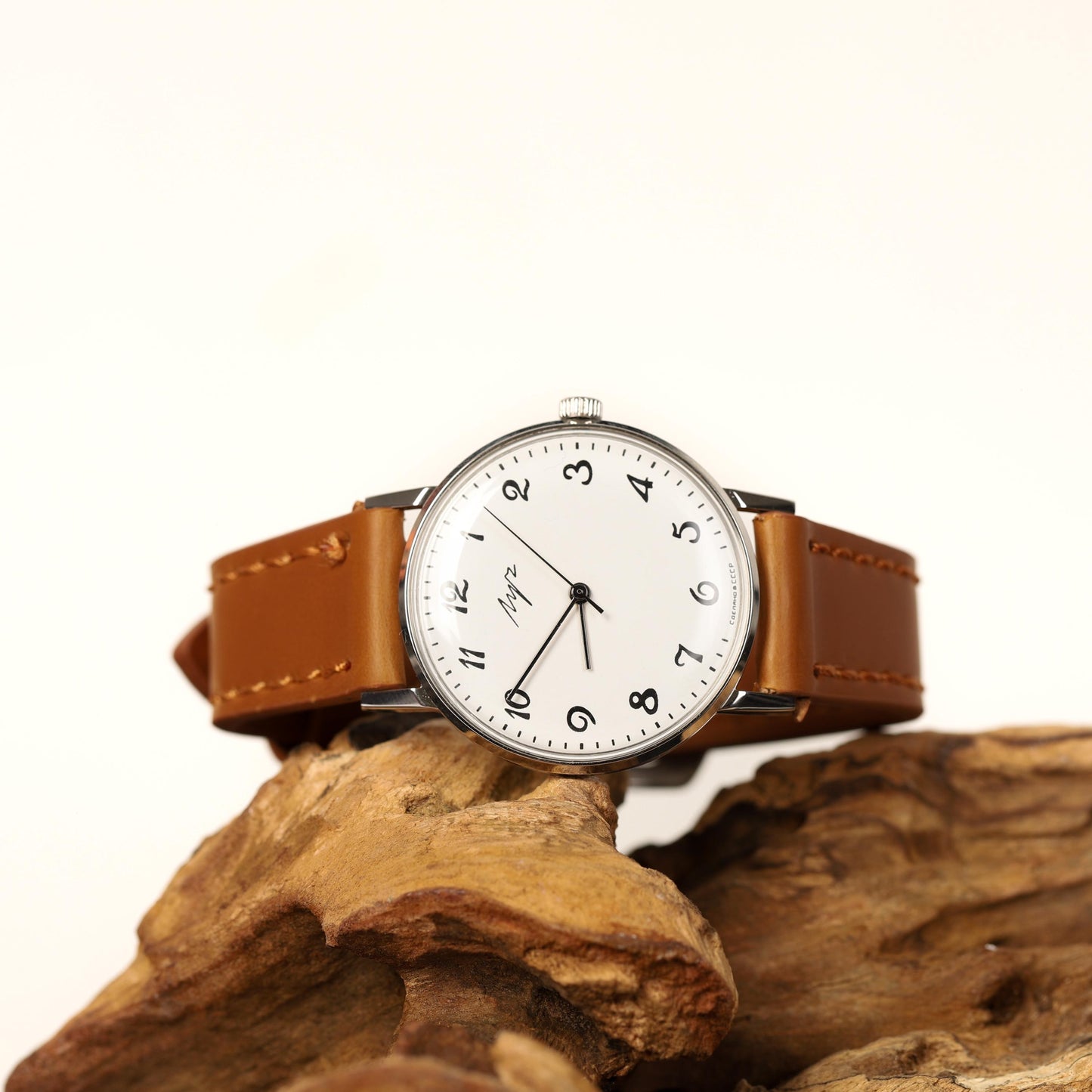 Vintage watch LUCH with mechanism 2209su | Reliable rare unisex vintage wristwatch | Shockproof mechanism | Unique gift idea