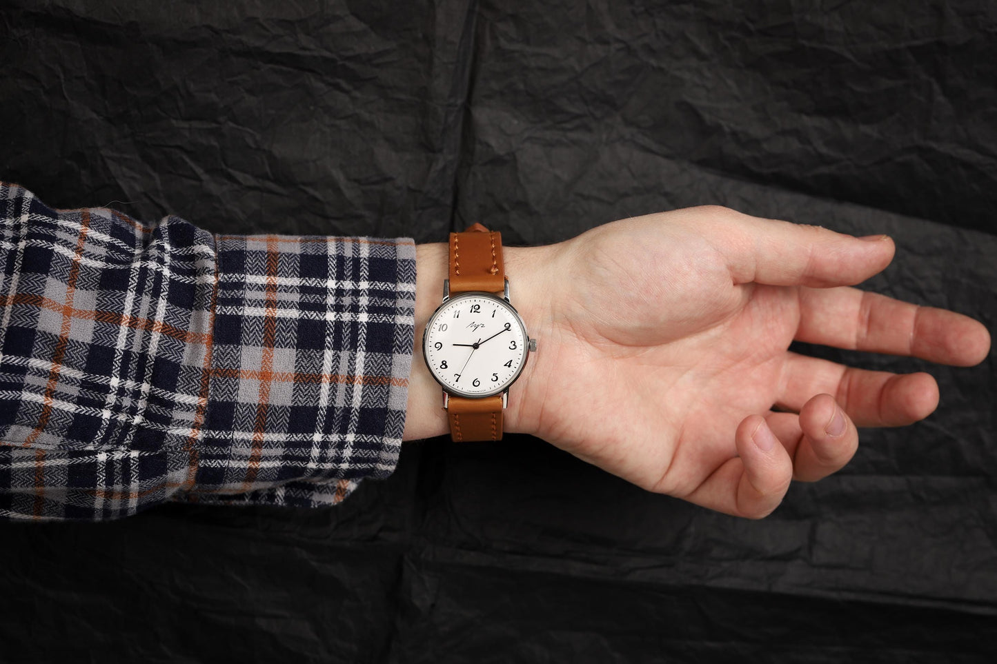 Vintage watch LUCH with mechanism 2209su | Reliable rare unisex vintage wristwatch | Shockproof mechanism | Unique gift idea